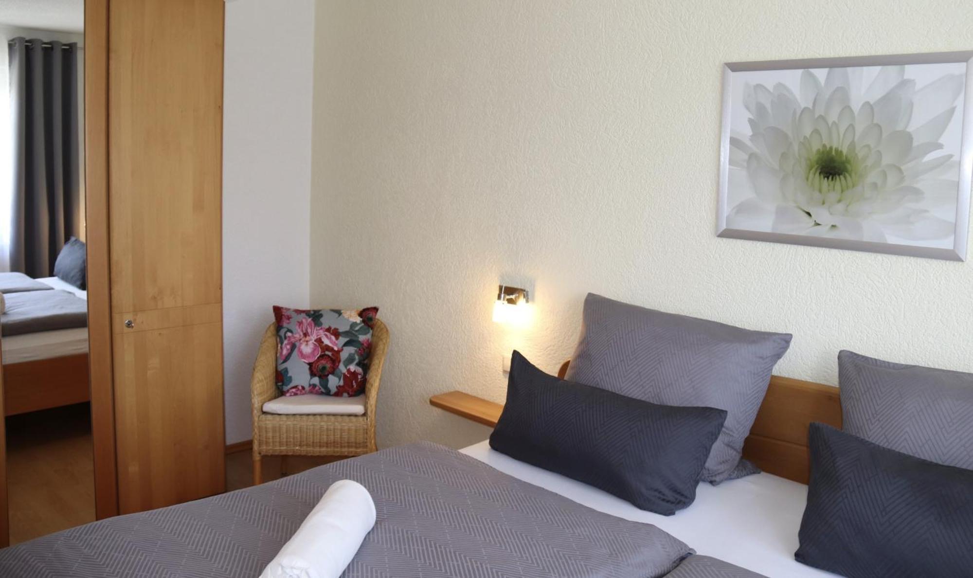 Gaestehaus Maeder Am Hafen Uhldingen-Mühlhofen Quarto foto