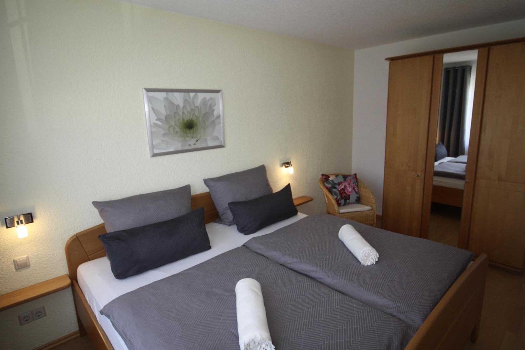 Gaestehaus Maeder Am Hafen Uhldingen-Mühlhofen Quarto foto